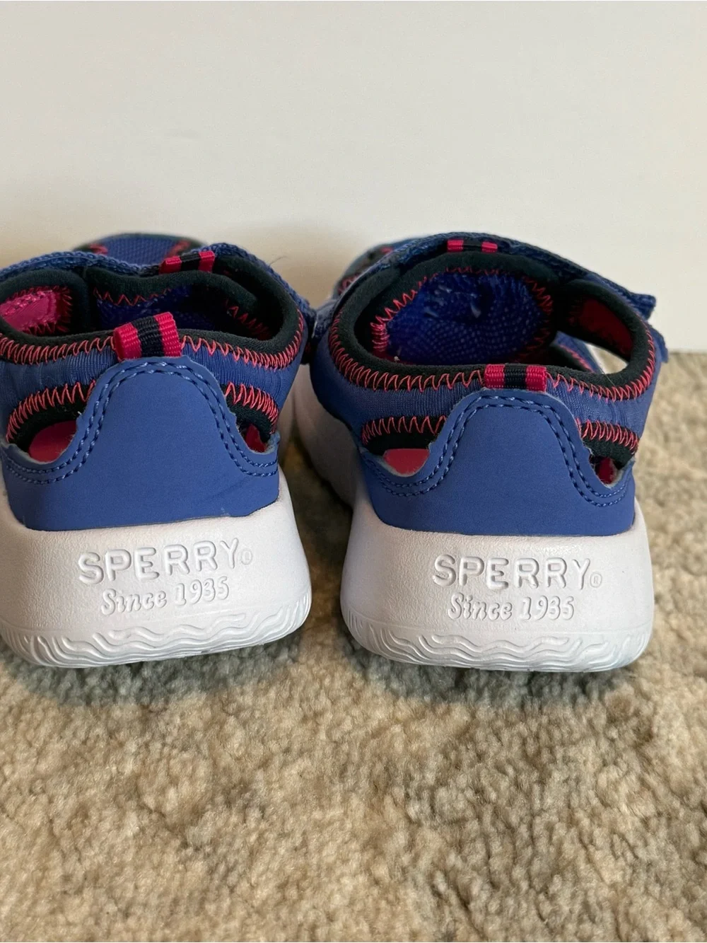 Sperry Coastal Break Sandals Girls Size 7 Blue Pink Water Shoes